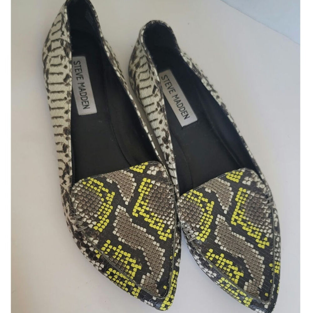Steve Madden Feather Snakeskin Print Pointed Toe Ballet Flats Women's Size 7.5